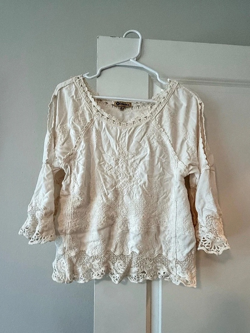 Democracy Lace Trim Blouse in White Small